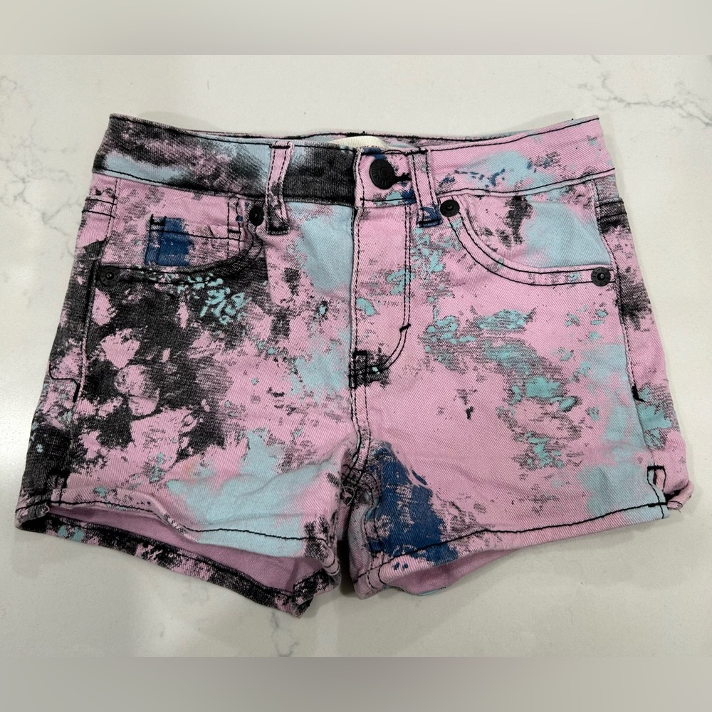 Kids Levi’s Shorty shorts size 6 reg